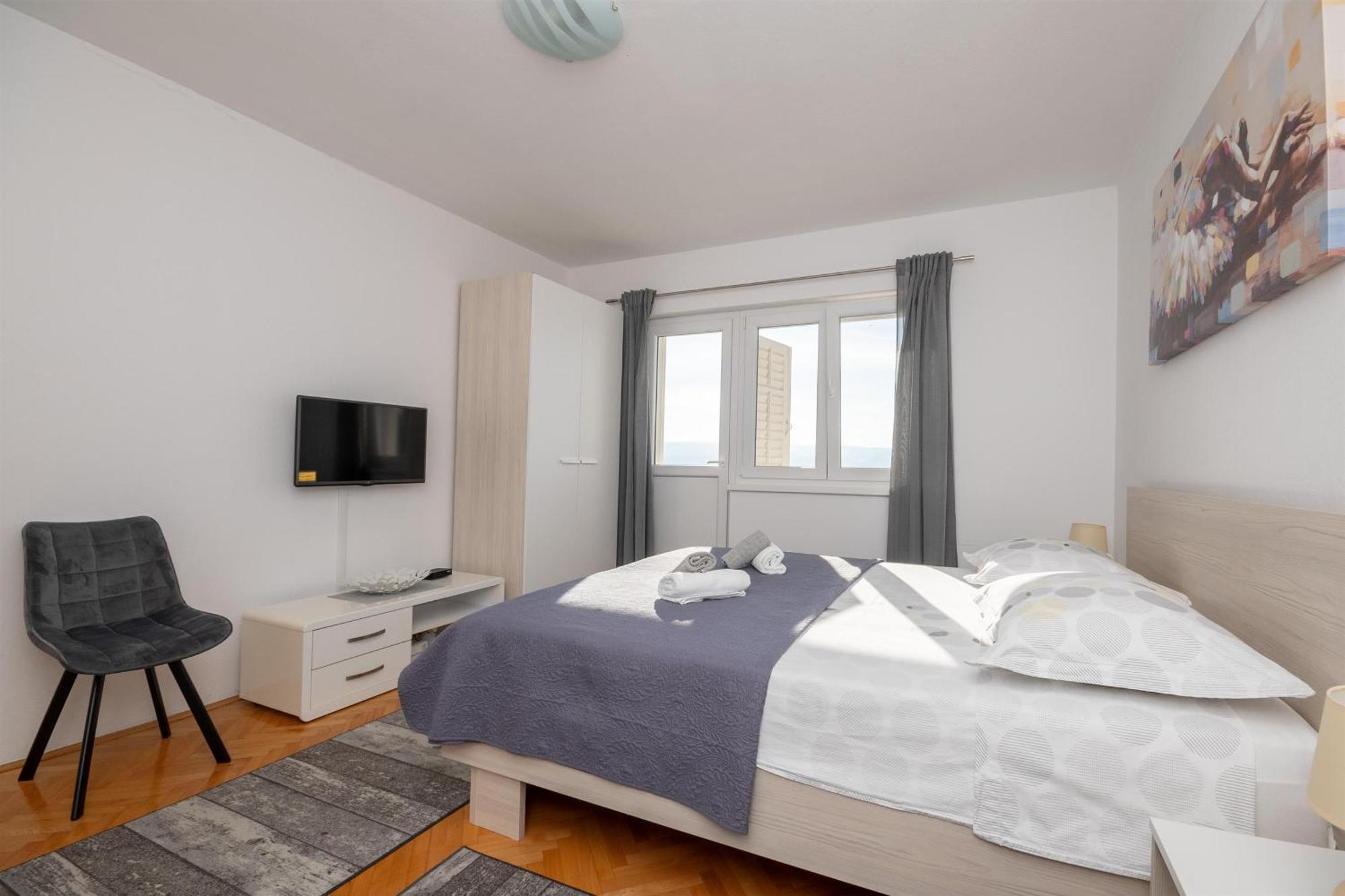 Apartments Ivan - With Parking Omiš Εξωτερικό φωτογραφία